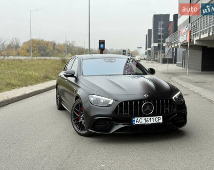 Черный Мерседес Е-Класс, объемом двигателя 4 л и пробегом 47 тыс. км за 120000 $, фото 3 на Automoto.ua