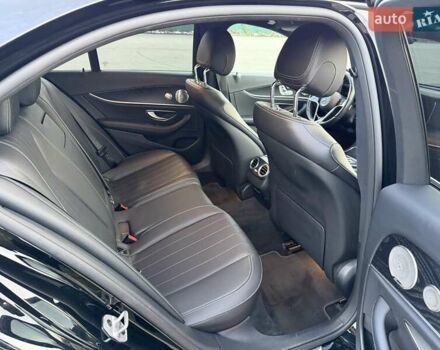 Черный Мерседес Е-Класс, объемом двигателя 1.99 л и пробегом 83 тыс. км за 46000 $, фото 11 на Automoto.ua