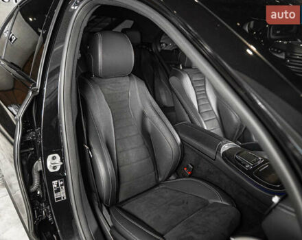 Чорний Мерседес Е-Клас, об'ємом двигуна 1.99 л та пробігом 31 тис. км за 51500 $, фото 46 на Automoto.ua