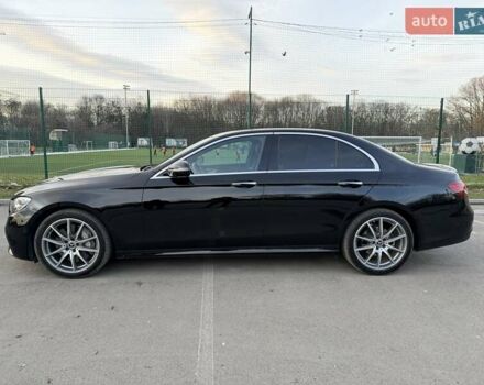 Черный Мерседес Е-Класс, объемом двигателя 1.99 л и пробегом 83 тыс. км за 46000 $, фото 3 на Automoto.ua