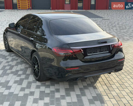 Черный Мерседес Е-Класс, объемом двигателя 2 л и пробегом 60 тыс. км за 61500 $, фото 10 на Automoto.ua