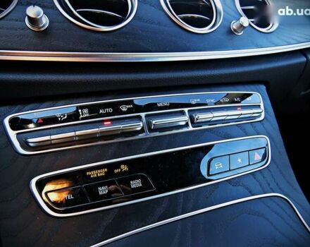 Чорний Мерседес Е-Клас, об'ємом двигуна 1.6 л та пробігом 62 тис. км за 36000 $, фото 20 на Automoto.ua