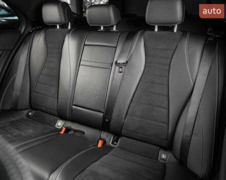 Чорний Мерседес Е-Клас, об'ємом двигуна 1.99 л та пробігом 31 тис. км за 51500 $, фото 51 на Automoto.ua