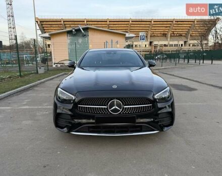 Черный Мерседес Е-Класс, объемом двигателя 1.99 л и пробегом 83 тыс. км за 46000 $, фото 1 на Automoto.ua