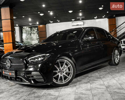 Чорний Мерседес Е-Клас, об'ємом двигуна 1.99 л та пробігом 31 тис. км за 51500 $, фото 55 на Automoto.ua