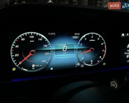 Черный Мерседес Е-Класс, объемом двигателя 1.99 л и пробегом 10 тыс. км за 58000 $, фото 43 на Automoto.ua