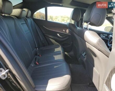 Черный Мерседес Е-Класс, объемом двигателя 1.99 л и пробегом 20 тыс. км за 21000 $, фото 9 на Automoto.ua