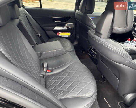 Черный Мерседес Е-Класс, объемом двигателя 2 л и пробегом 42 тыс. км за 102000 $, фото 21 на Automoto.ua