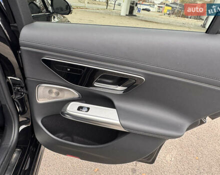Черный Мерседес Е-Класс, объемом двигателя 2 л и пробегом 42 тыс. км за 102000 $, фото 19 на Automoto.ua
