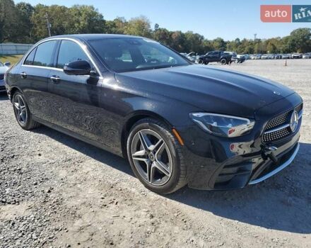 Черный Мерседес Е-Класс, объемом двигателя 1.99 л и пробегом 20 тыс. км за 21000 $, фото 3 на Automoto.ua