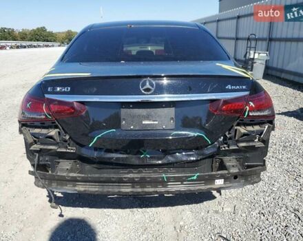 Черный Мерседес Е-Класс, объемом двигателя 1.99 л и пробегом 20 тыс. км за 21000 $, фото 5 на Automoto.ua