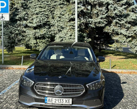 Черный Мерседес Е-Класс, объемом двигателя 2 л и пробегом 74 тыс. км за 54000 $, фото 1 на Automoto.ua