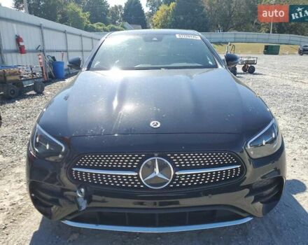 Черный Мерседес Е-Класс, объемом двигателя 1.99 л и пробегом 20 тыс. км за 21000 $, фото 4 на Automoto.ua