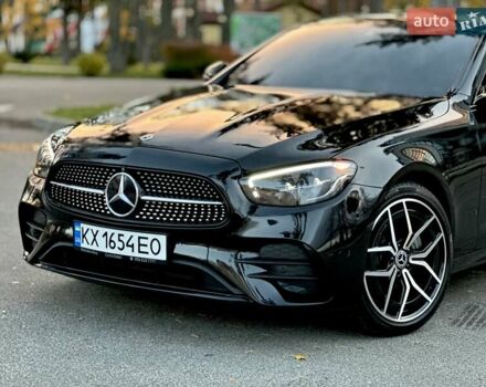 Черный Мерседес Е-Класс, объемом двигателя 1.99 л и пробегом 10 тыс. км за 58000 $, фото 3 на Automoto.ua
