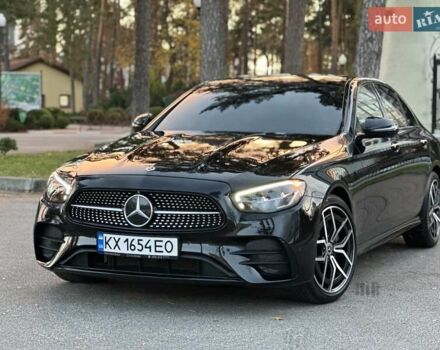 Черный Мерседес Е-Класс, объемом двигателя 1.99 л и пробегом 10 тыс. км за 58000 $, фото 2 на Automoto.ua