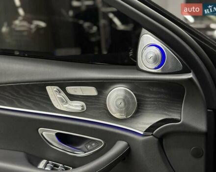 Черный Мерседес Е-Класс, объемом двигателя 1.99 л и пробегом 10 тыс. км за 58000 $, фото 50 на Automoto.ua