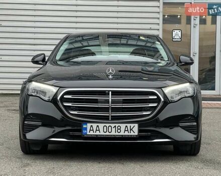 Чорний Мерседес Е-Клас, об'ємом двигуна 1.99 л та пробігом 1 тис. км за 84500 $, фото 5 на Automoto.ua
