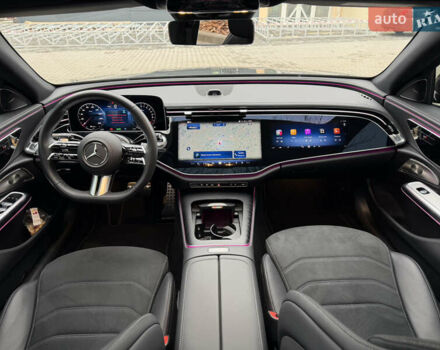 Чорний Мерседес Е-Клас, об'ємом двигуна 2 л та пробігом 25 тис. км за 87500 $, фото 20 на Automoto.ua