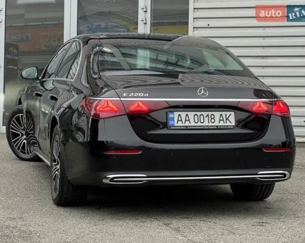 Чорний Мерседес Е-Клас, об'ємом двигуна 1.99 л та пробігом 1 тис. км за 84500 $, фото 7 на Automoto.ua