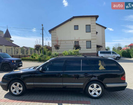 Черный Мерседес Е-Класс, объемом двигателя 2.7 л и пробегом 400 тыс. км за 4100 $, фото 3 на Automoto.ua