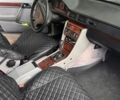 Черный Мерседес Е-Класс, объемом двигателя 2 л и пробегом 374 тыс. км за 1850 $, фото 4 на Automoto.ua
