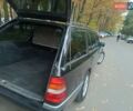 Черный Мерседес Е-Класс, объемом двигателя 2.8 л и пробегом 270 тыс. км за 4000 $, фото 17 на Automoto.ua