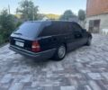 Черный Мерседес Е-Класс, объемом двигателя 2.2 л и пробегом 250 тыс. км за 2450 $, фото 2 на Automoto.ua