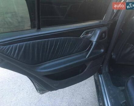 Мерседес Е-Клас 1998 у Вінниці на Automoto.ua Чорний Мерседес Е-Клас, об'ємом двигуна 3.2 л та пробігом 417 тис. км за 4500 $, фото 7 на Automoto.ua