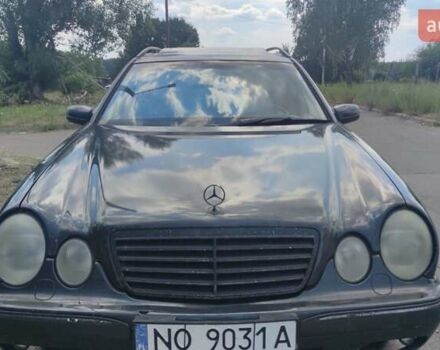 Мерседес Е-Класс 2000 в Броварах на Automoto.ua Черный Мерседес Е-Класс, объемом двигателя 2.2 л и пробегом 350 тыс. км за 2200 $, фото 4 на Automoto.ua