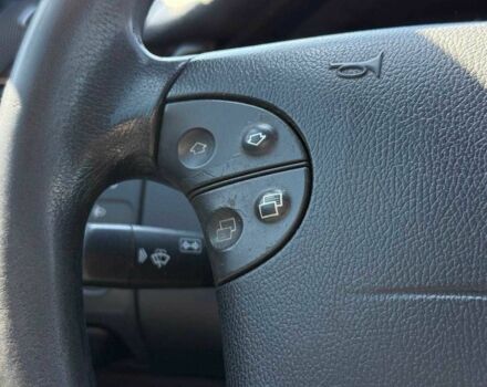 Мерседес Е-Класс 2000 в Кривом Роге на Automoto.ua Черный Мерседес Е-Класс, объемом двигателя 2.2 л и пробегом 442 тыс. км за 6500 $, фото 20 на Automoto.ua