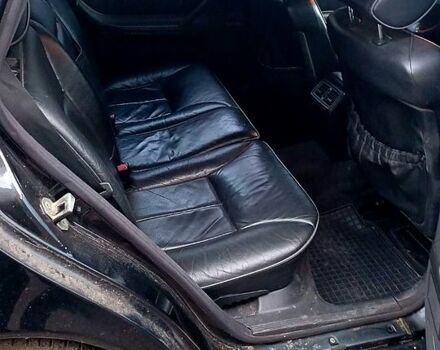 Черный Мерседес Е-Класс, объемом двигателя 2.8 л и пробегом 420 тыс. км за 3700 $, фото 1 на Automoto.ua