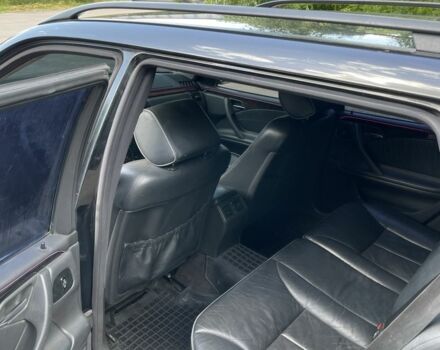 Черный Мерседес Е-Класс, объемом двигателя 2.7 л и пробегом 3 тыс. км за 3400 $, фото 6 на Automoto.ua