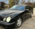 Мерседес Е-Класс 2001 в Бориславе на Automoto.ua Черный Мерседес Е-Класс, объемом двигателя 3.2 л и пробегом 400 тыс. км за 3850 $, фото 1 на Automoto.ua