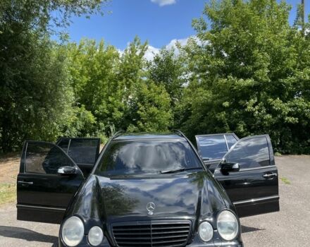 Черный Мерседес Е-Класс, объемом двигателя 2.7 л и пробегом 3 тыс. км за 3400 $, фото 1 на Automoto.ua