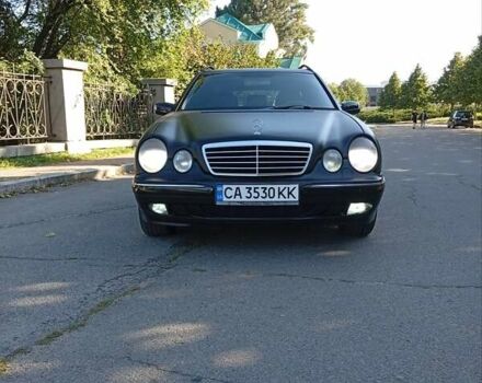 Черный Мерседес Е-Класс, объемом двигателя 3.2 л и пробегом 365 тыс. км за 6300 $, фото 4 на Automoto.ua