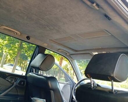 Черный Мерседес Е-Класс, объемом двигателя 3.2 л и пробегом 365 тыс. км за 6300 $, фото 8 на Automoto.ua