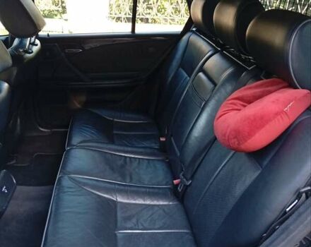 Черный Мерседес Е-Класс, объемом двигателя 3.2 л и пробегом 365 тыс. км за 6300 $, фото 10 на Automoto.ua