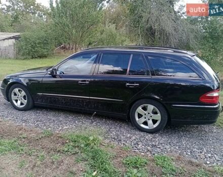 Черный Мерседес Е-Класс, объемом двигателя 2.69 л и пробегом 335 тыс. км за 7700 $, фото 13 на Automoto.ua