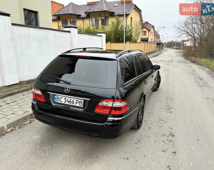 Черный Мерседес Е-Класс, объемом двигателя 3.22 л и пробегом 275 тыс. км за 6500 $, фото 7 на Automoto.ua
