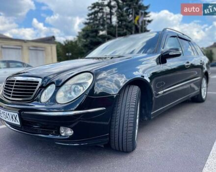 Черный Мерседес Е-Класс, объемом двигателя 2.15 л и пробегом 320 тыс. км за 8000 $, фото 7 на Automoto.ua