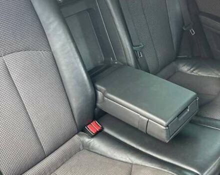 Черный Мерседес Е-Класс, объемом двигателя 2.15 л и пробегом 320 тыс. км за 8000 $, фото 20 на Automoto.ua