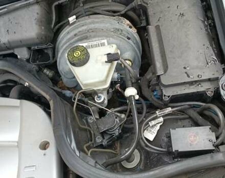 Чорний Мерседес Е-Клас, об'ємом двигуна 2.2 л та пробігом 418 тис. км за 6700 $, фото 29 на Automoto.ua