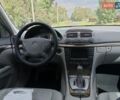 Черный Мерседес Е-Класс, объемом двигателя 2.69 л и пробегом 335 тыс. км за 7700 $, фото 27 на Automoto.ua