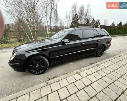 Черный Мерседес Е-Класс, объемом двигателя 3.22 л и пробегом 275 тыс. км за 6500 $, фото 13 на Automoto.ua