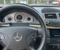 Черный Мерседес Е-Класс, объемом двигателя 2.15 л и пробегом 320 тыс. км за 8000 $, фото 18 на Automoto.ua