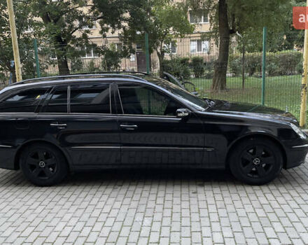 Мерседес Е-Класс 2003 в Ужгороде на Automoto.ua Черный Мерседес Е-Класс, объемом двигателя 2.6 л и пробегом 247 тыс. км за 6200 $, фото 4 на Automoto.ua