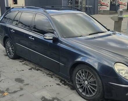 Мерседес Е-Класс 2003 в Самборе на Automoto.ua Черный Мерседес Е-Класс, объемом двигателя 3.2 л и пробегом 295 тыс. км за 7700 $, фото 1 на Automoto.ua