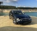 Черный Мерседес Е-Класс, объемом двигателя 3.2 л и пробегом 450 тыс. км за 2800 $, фото 1 на Automoto.ua