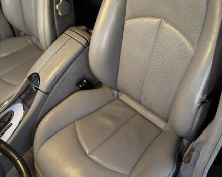 Черный Мерседес Е-Класс, объемом двигателя 2.7 л и пробегом 400 тыс. км за 6200 $, фото 9 на Automoto.ua