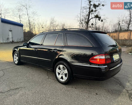 Черный Мерседес Е-Класс, объемом двигателя 2.7 л и пробегом 400 тыс. км за 6200 $, фото 2 на Automoto.ua